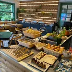 Otel Jitrenka - Breakfast Included & Free Parking 3*