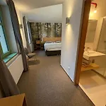Jitrenka - Breakfast Included & Free Parking Hotel 3*