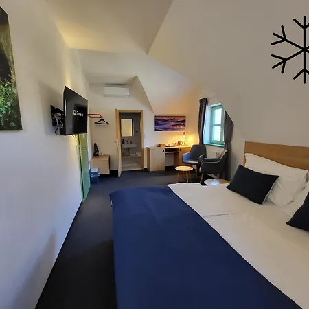 Pension Jitrenka Hrensko - Breakfast Included & Free Parking Hotel 3*