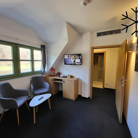 Pension Jitrenka Hrensko - Breakfast Included & Free Parking 3* Hrensko