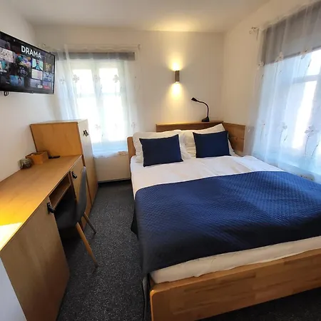 Pension Jitrenka Hrensko - Breakfast Included & Free Parking 3* Hřensko