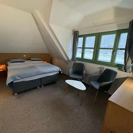 Jitrenka - Breakfast Included & Free Parking 3*