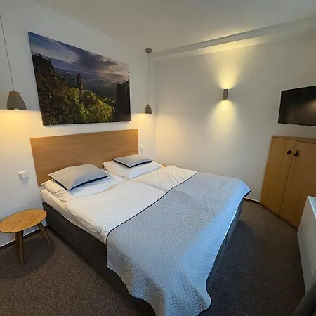 Jitrenka - Breakfast Included & Free Parking