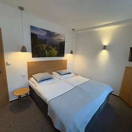 Hotel Jitrenka - Breakfast Included & Free Parking Hrensko