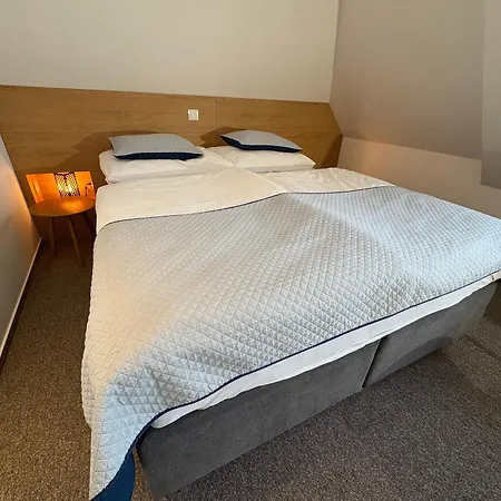 Hotel Jitrenka - Breakfast Included & Free Parking