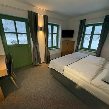 Jitrenka - Breakfast Included & Free Parking Hotel Hřensko