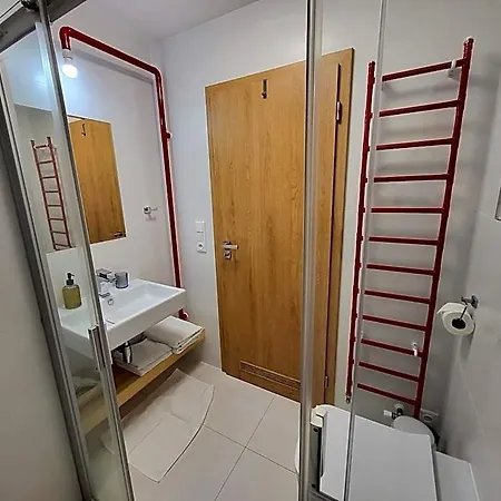 Jitrenka Hotel 3*