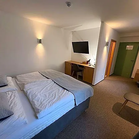 Jitrenka Hotel