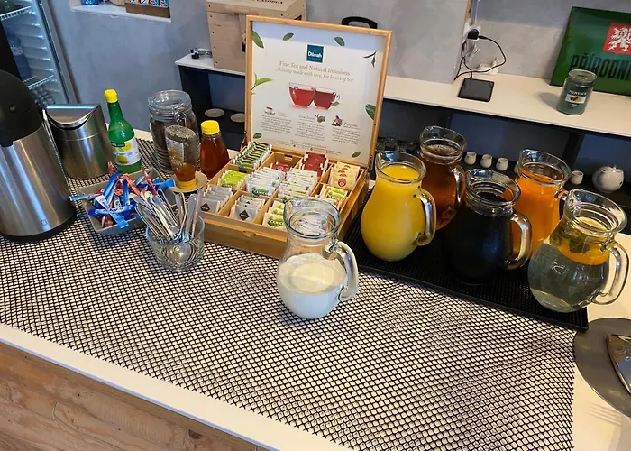 Hotell Jitrenka - Breakfast Included & Free Parking