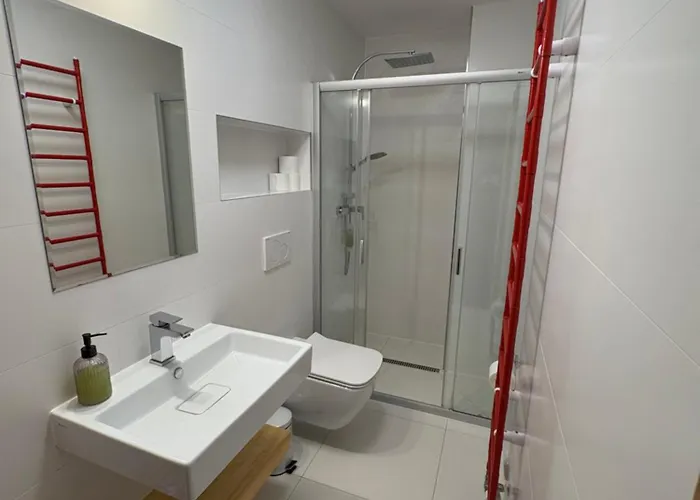 Hotel Jitrenka - Breakfast Included & Free Parking 3*