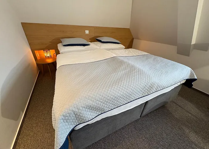 Hotel Jitrenka - Breakfast Included & Free Parking